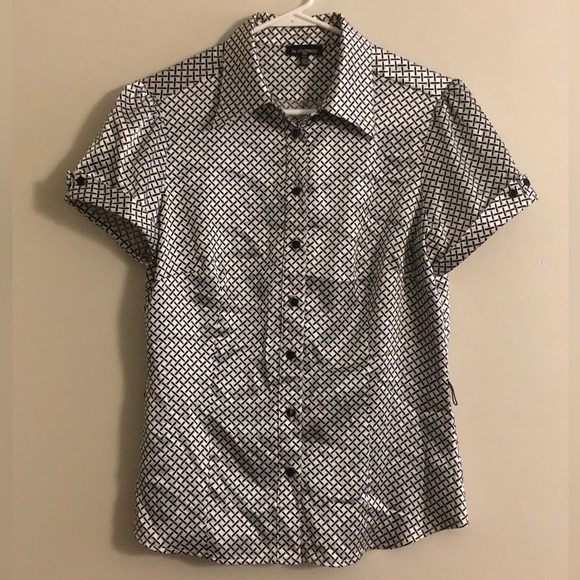 Le Chateau Women’s Crisscross Silk Button Down Shirt - Picture 1 of 4